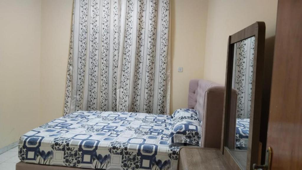 Holiday Home 2 Bedrooms Apartment For Family Only Sharjah Eksteriør bilde